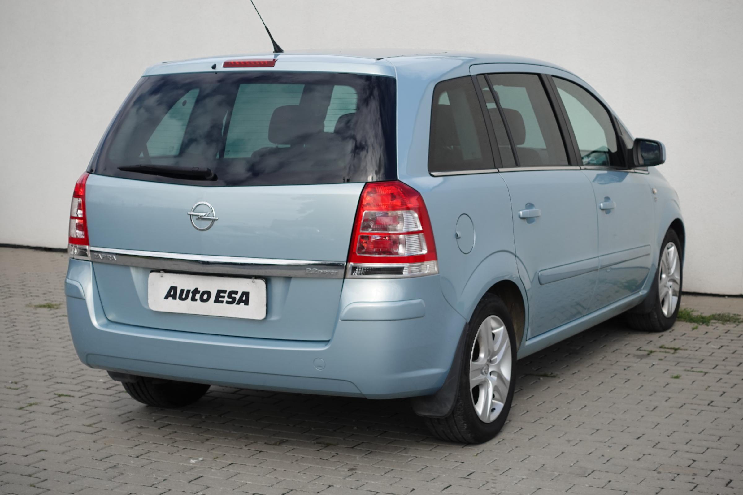 Opel Zafira, 2010 - pohled č. 6