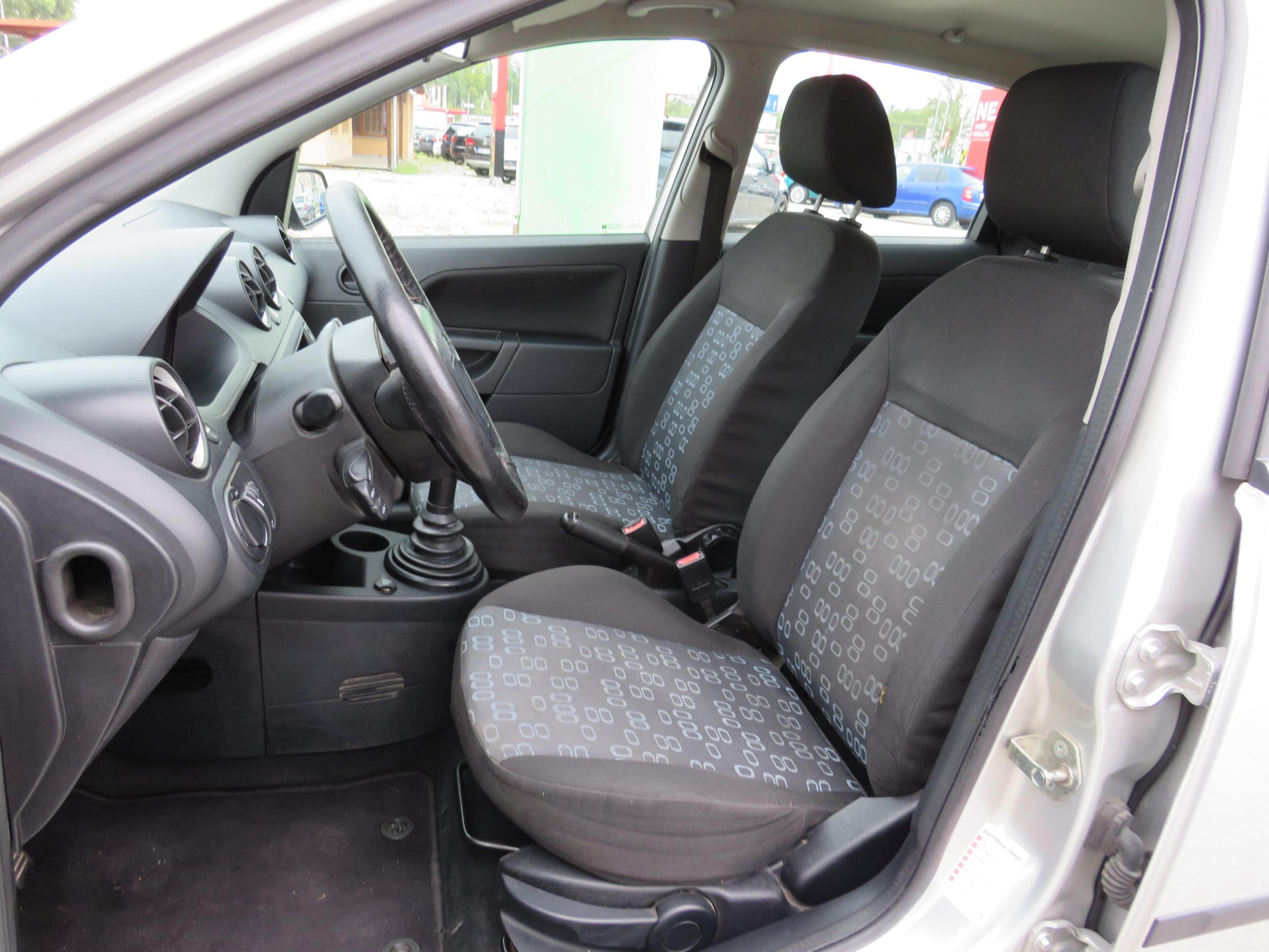 Ford Fiesta, 2005 - pohled č. 10