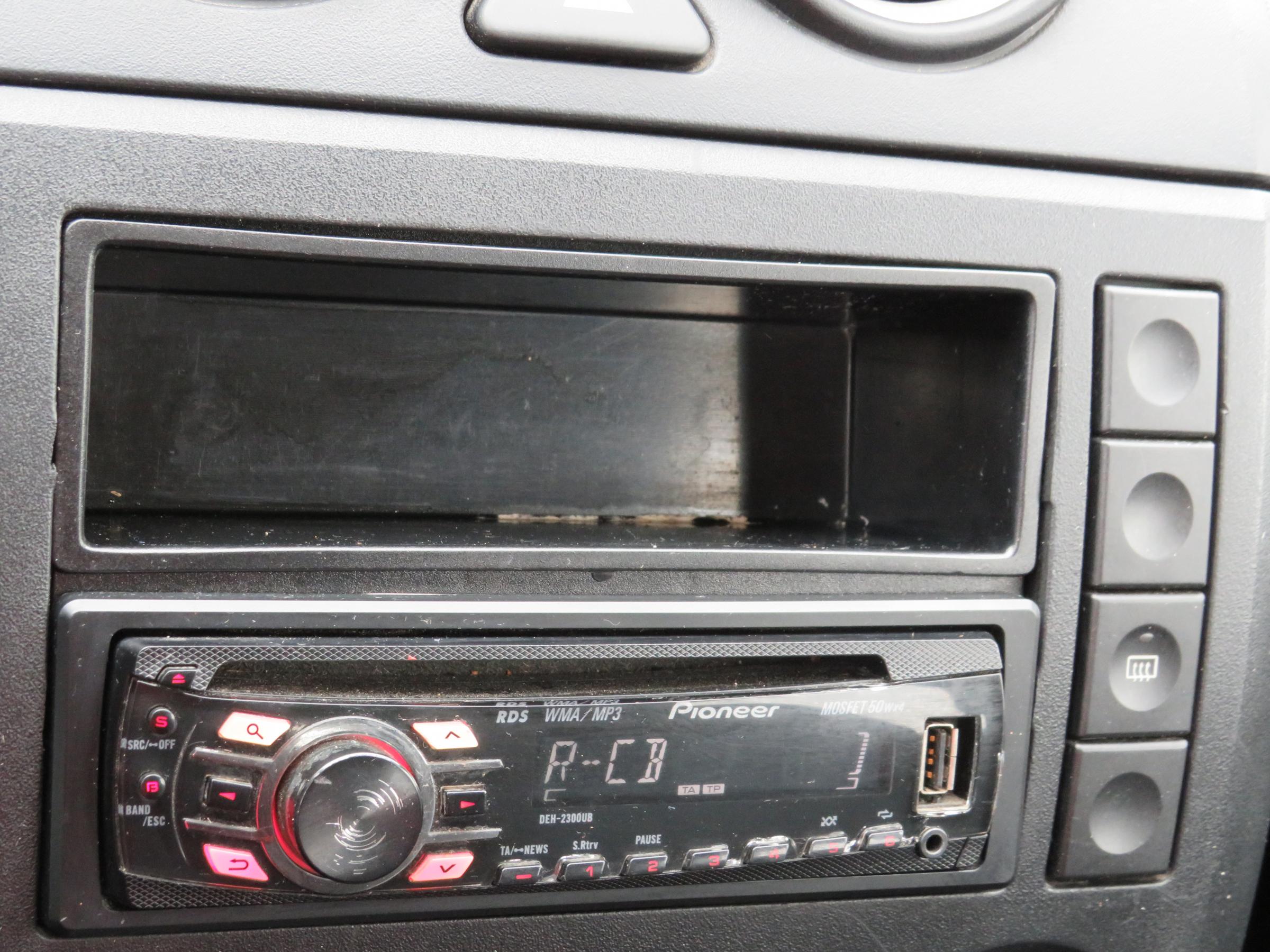 Ford Fiesta, 2005 - pohled č. 14