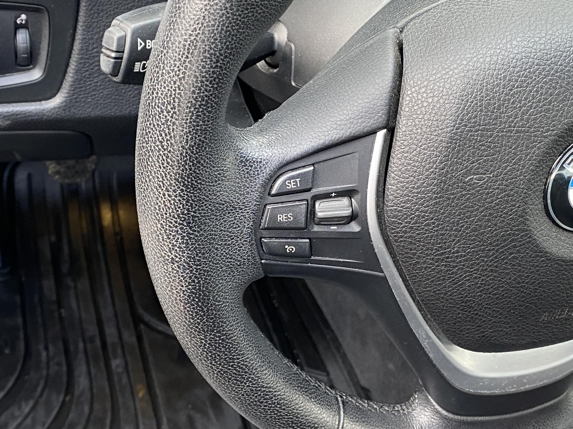 BMW Řada 3, 2012 - pohled č. 13