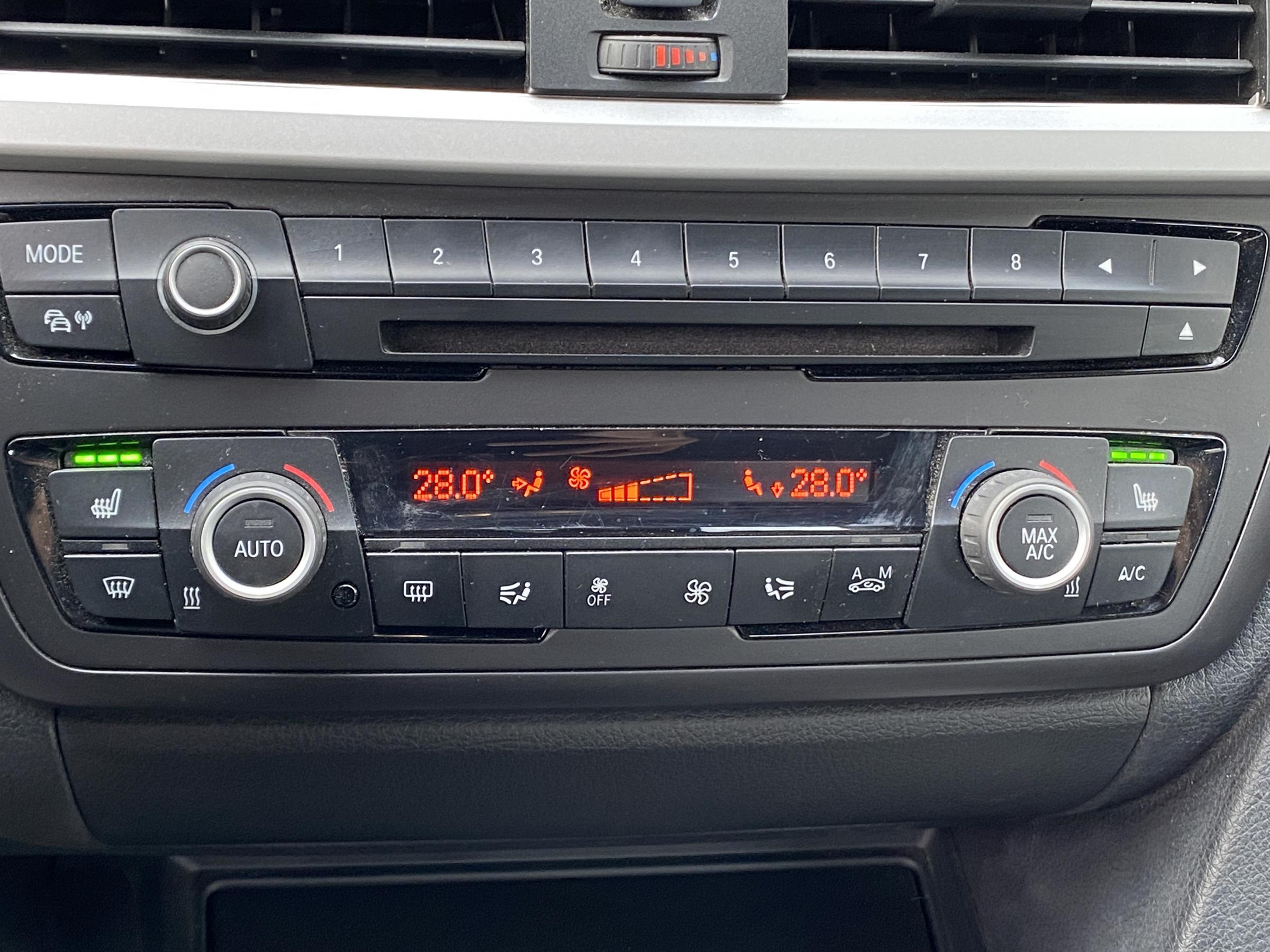 BMW Řada 3, 2012 - pohled č. 15