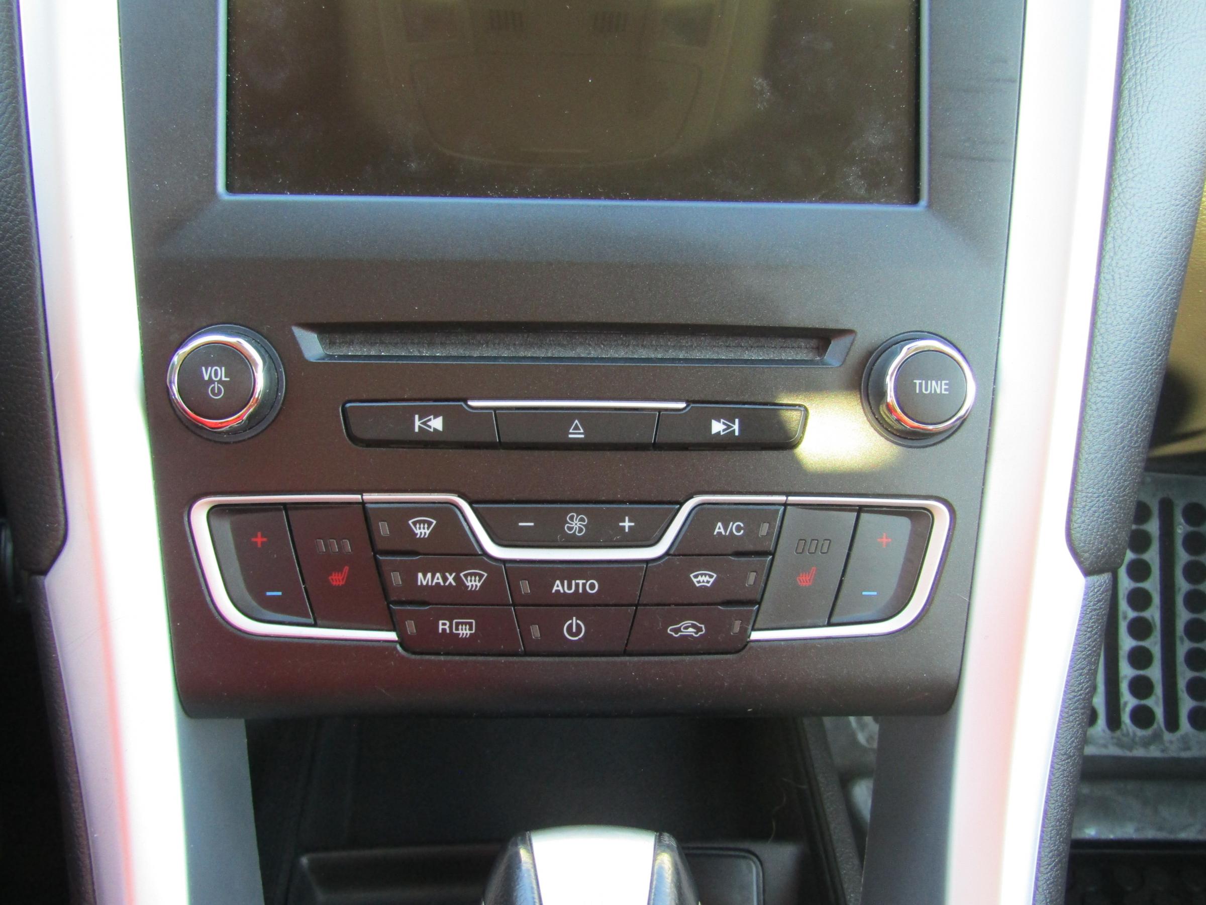 Ford Mondeo, 2018 - pohled č. 18