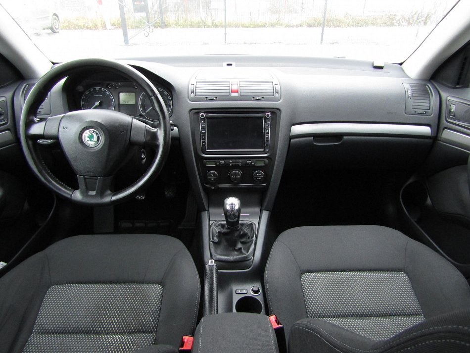 Škoda Octavia II 1.9 TDi Elegance