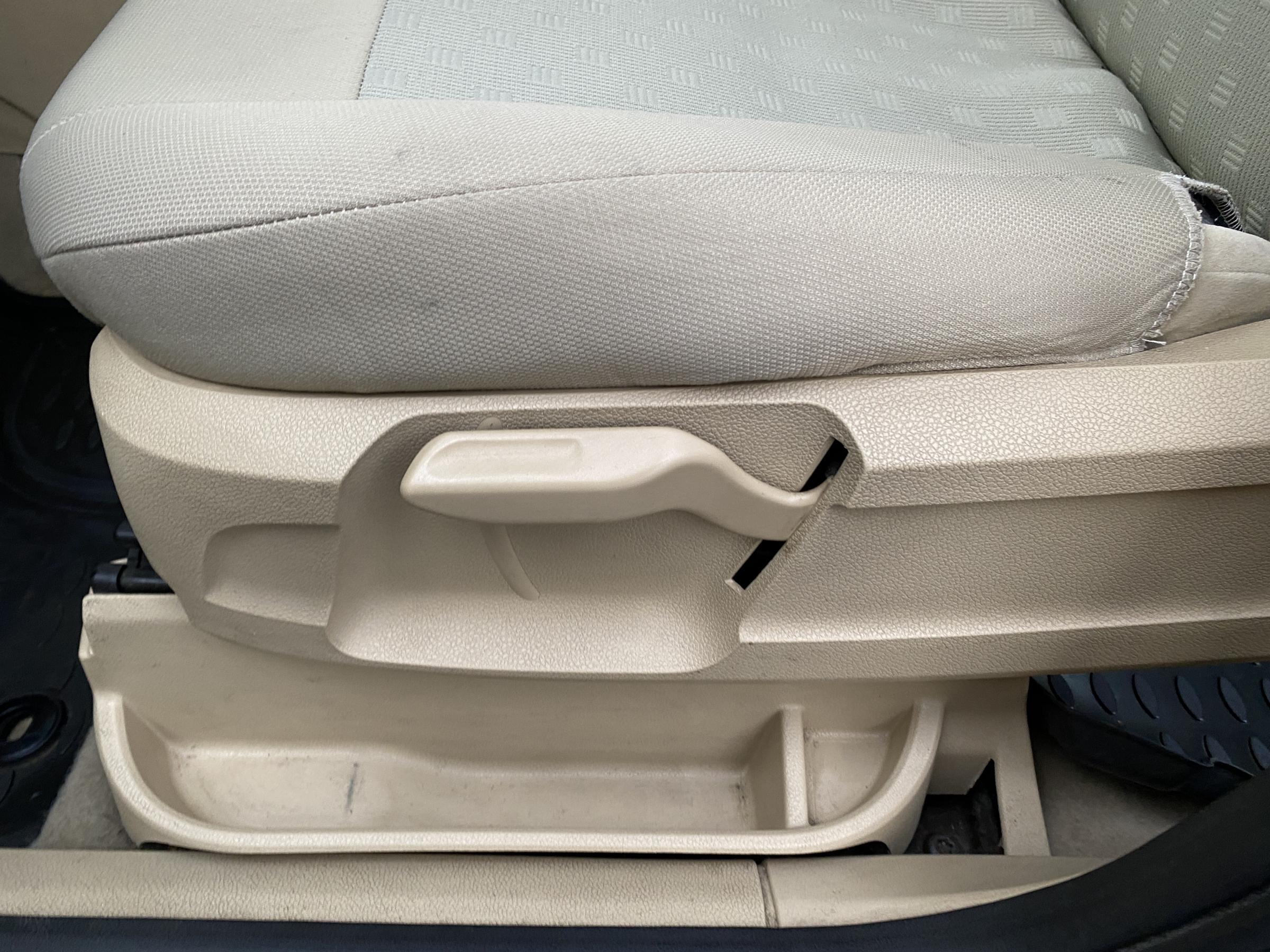 Ford C-MAX, 2009 - pohled č. 14