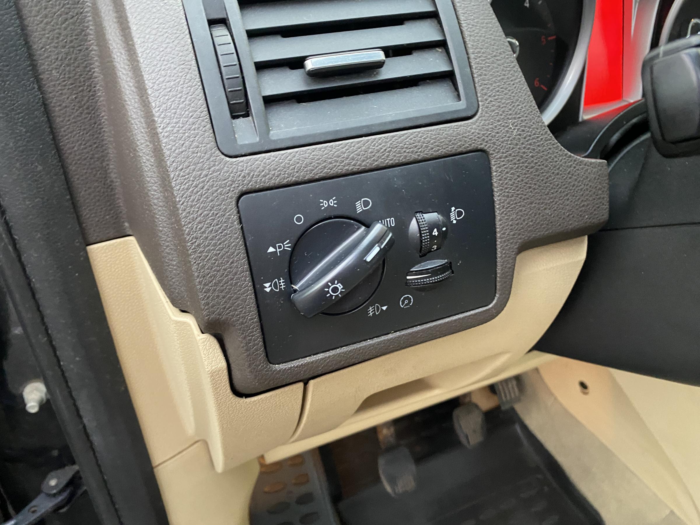 Ford C-MAX, 2009 - pohled č. 15