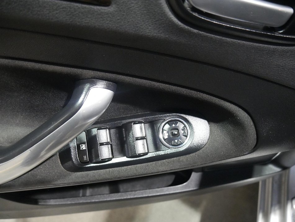 Ford Mondeo 2.0 TDCi 