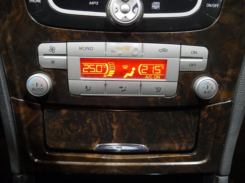 Ford Mondeo 2.0 TDCi 