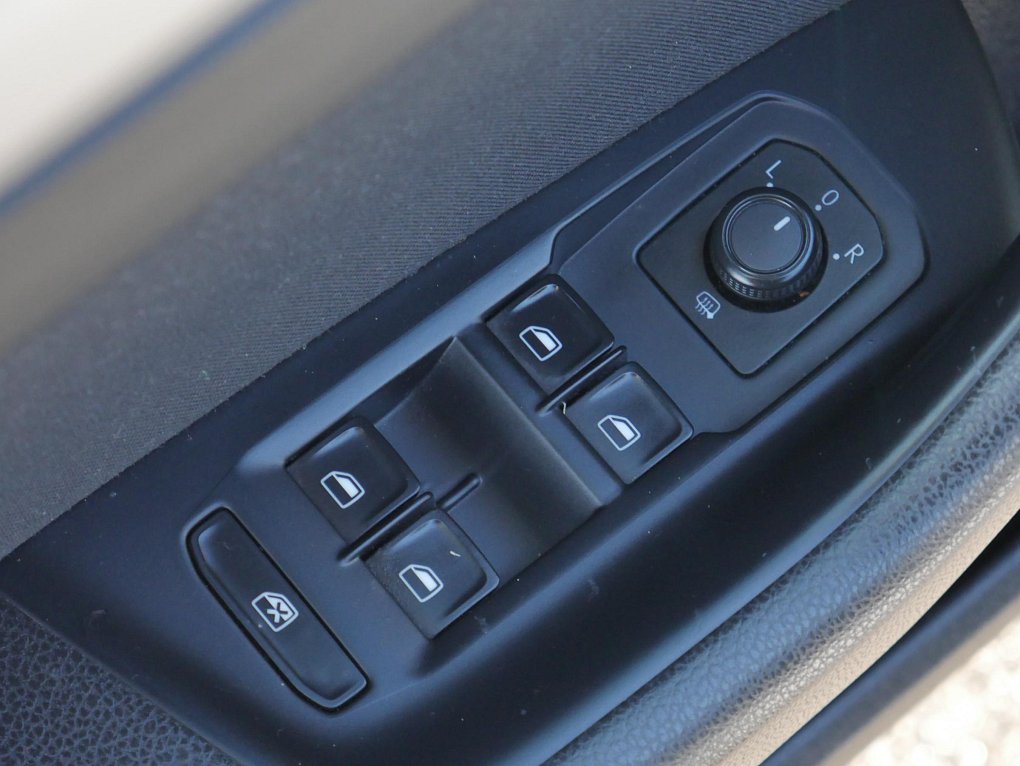 Volkswagen Passat 2.0TDi 