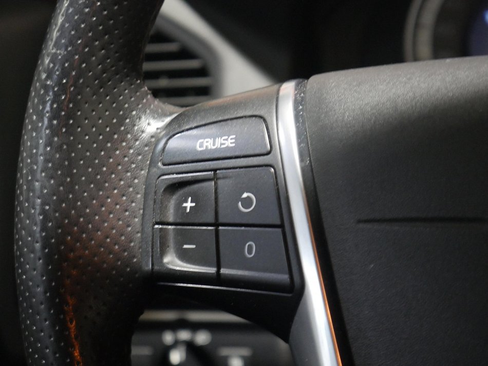 Volvo XC60 2.4D  4x4