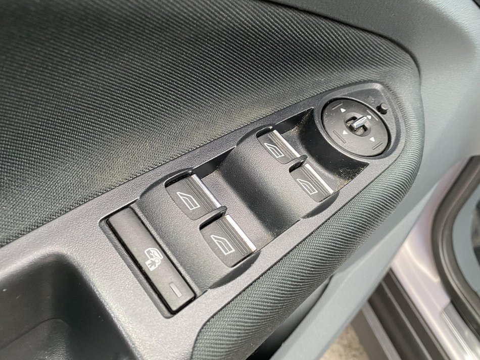 Ford Grand C-MAX 1.6 i 