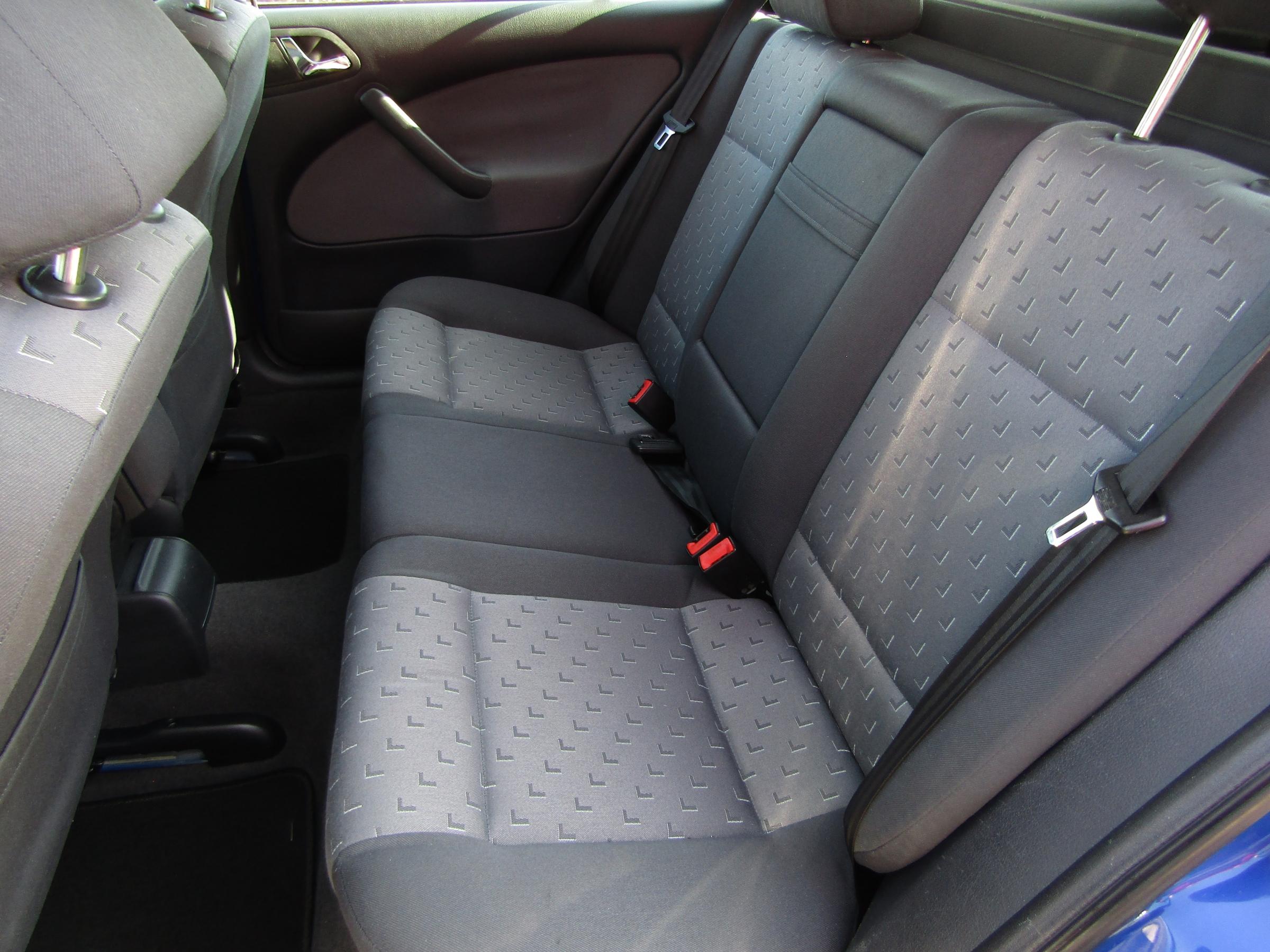 Škoda Octavia, 2004 - pohled č. 10