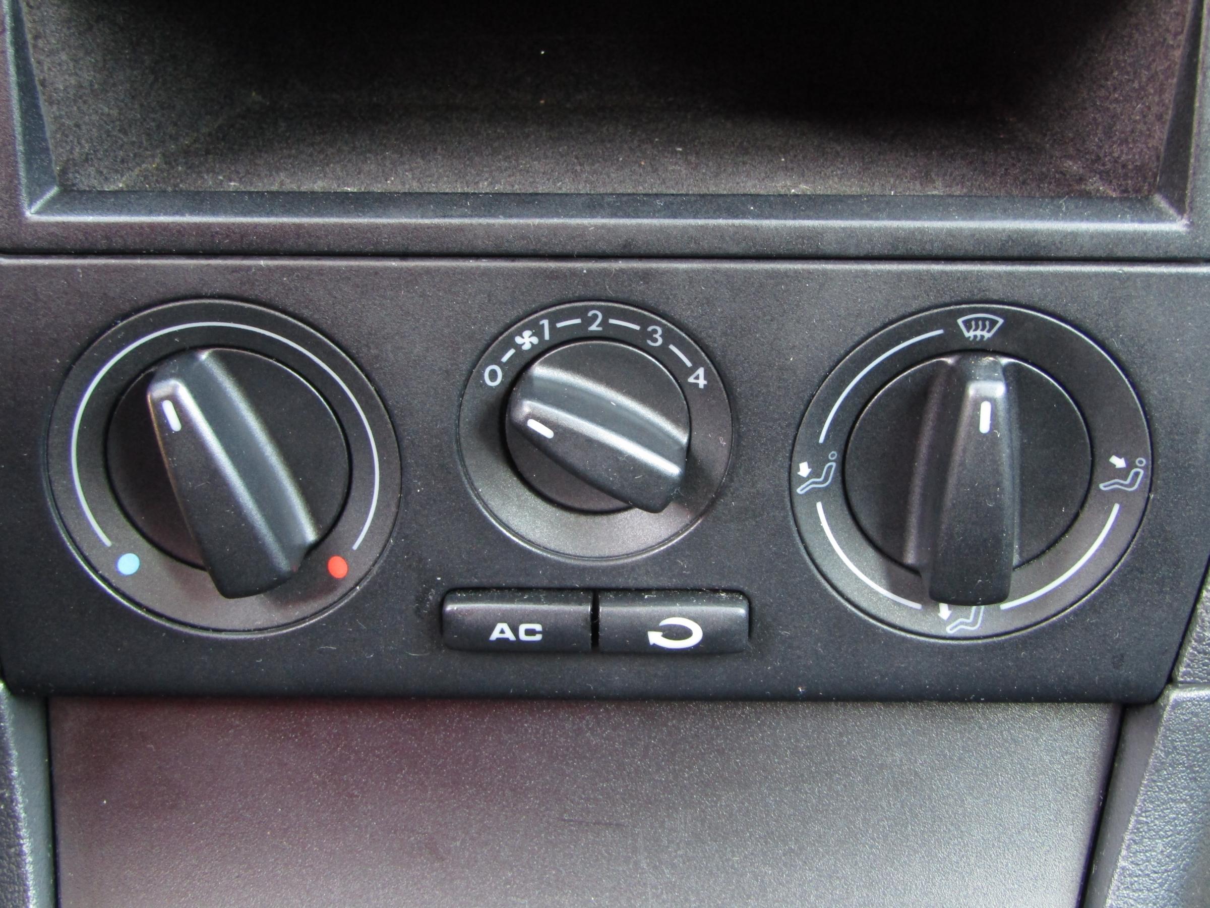 Škoda Octavia, 2004 - pohled č. 12