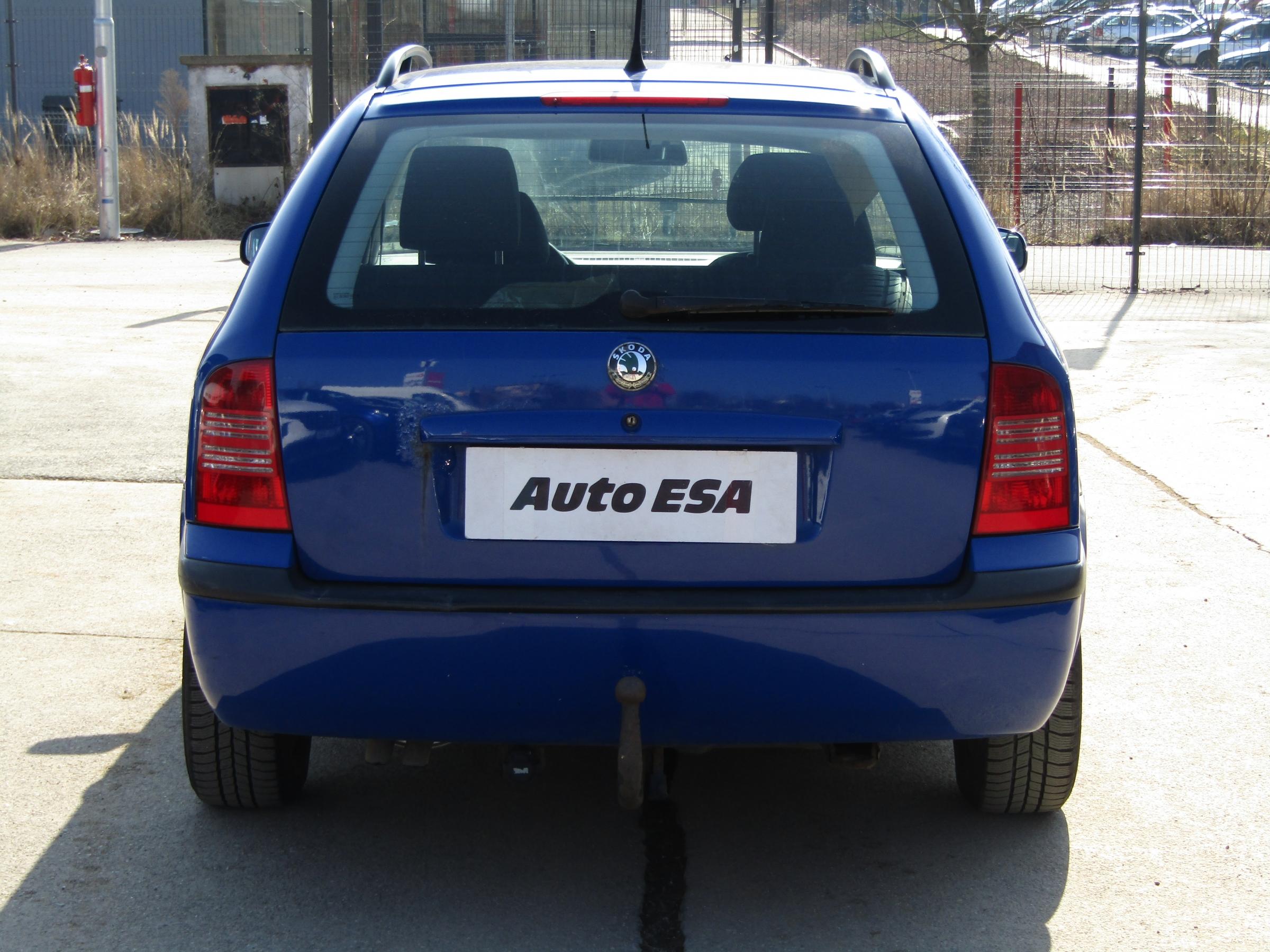 Škoda Octavia, 2004 - pohled č. 5