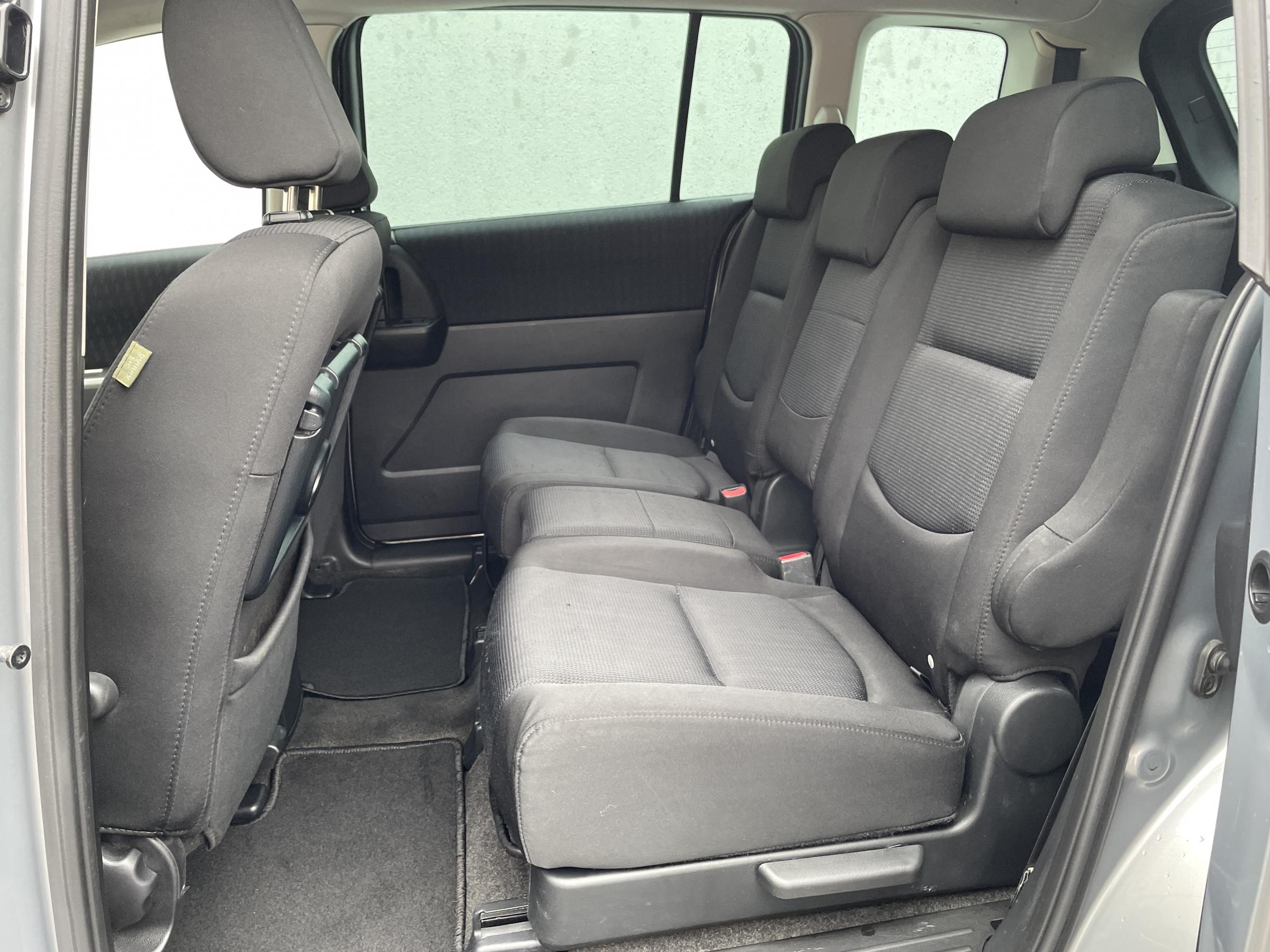 Mazda 5, 2010 - pohled č. 10