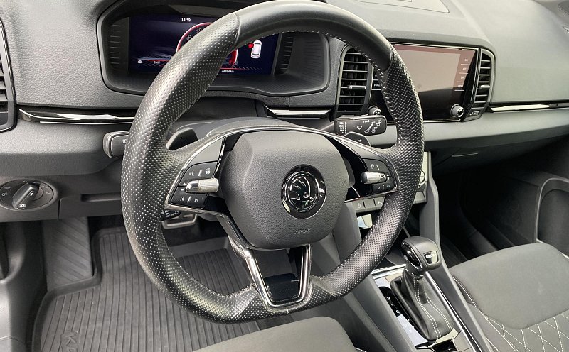 Škoda Karoq 1.5TSi SportLine