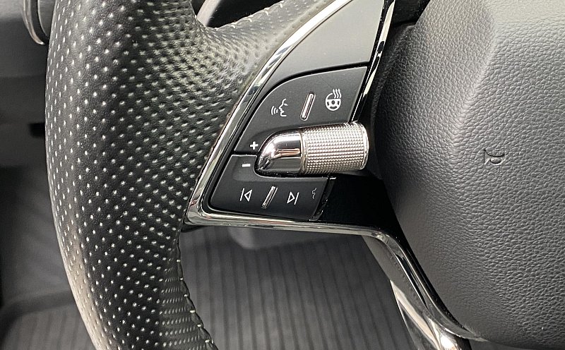 Škoda Karoq 1.5TSi SportLine