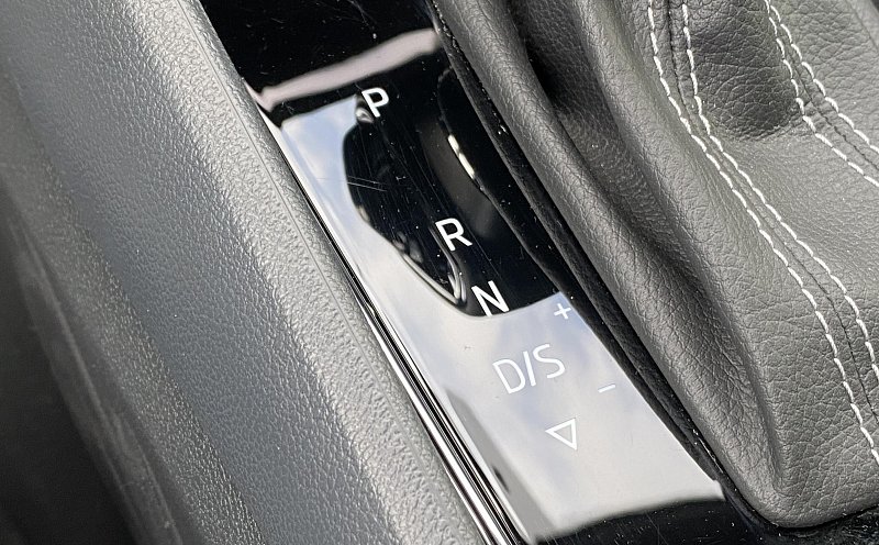 Škoda Karoq 1.5TSi SportLine