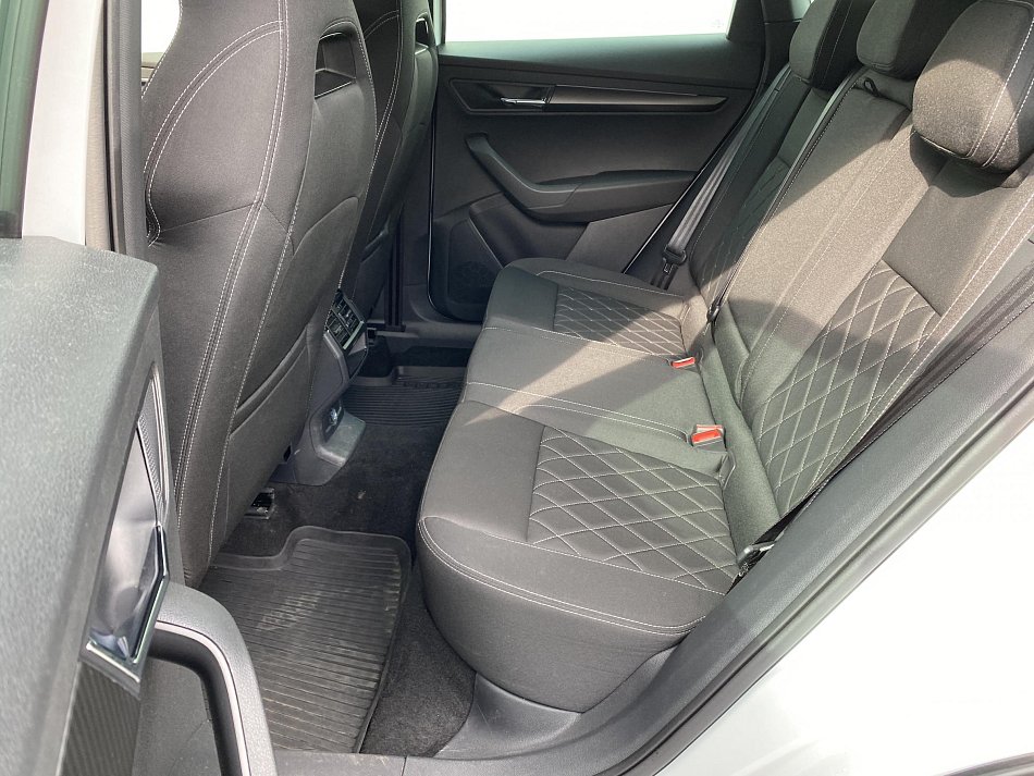 Škoda Karoq 1.5TSi SportLine