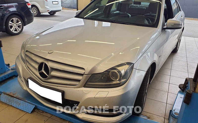 Mercedes-Benz Třída C 2.2d Avantgarde