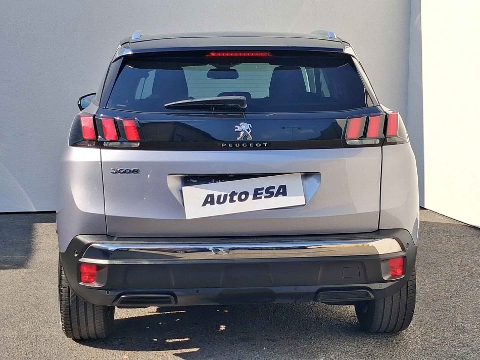 Peugeot 3008 1.2 PT Allure