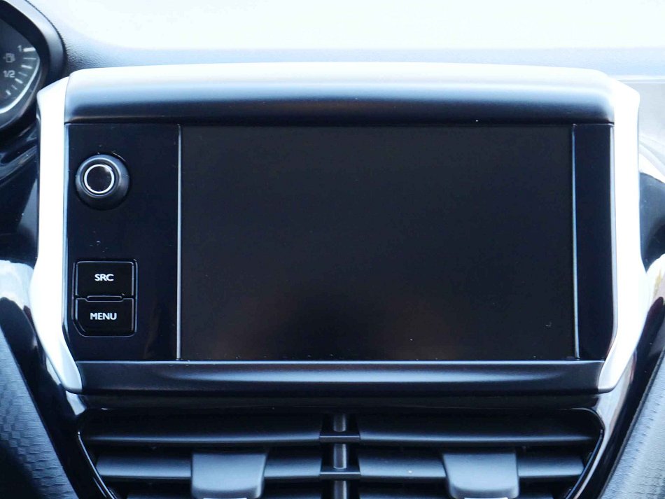 Peugeot 2008 1.2 PT 