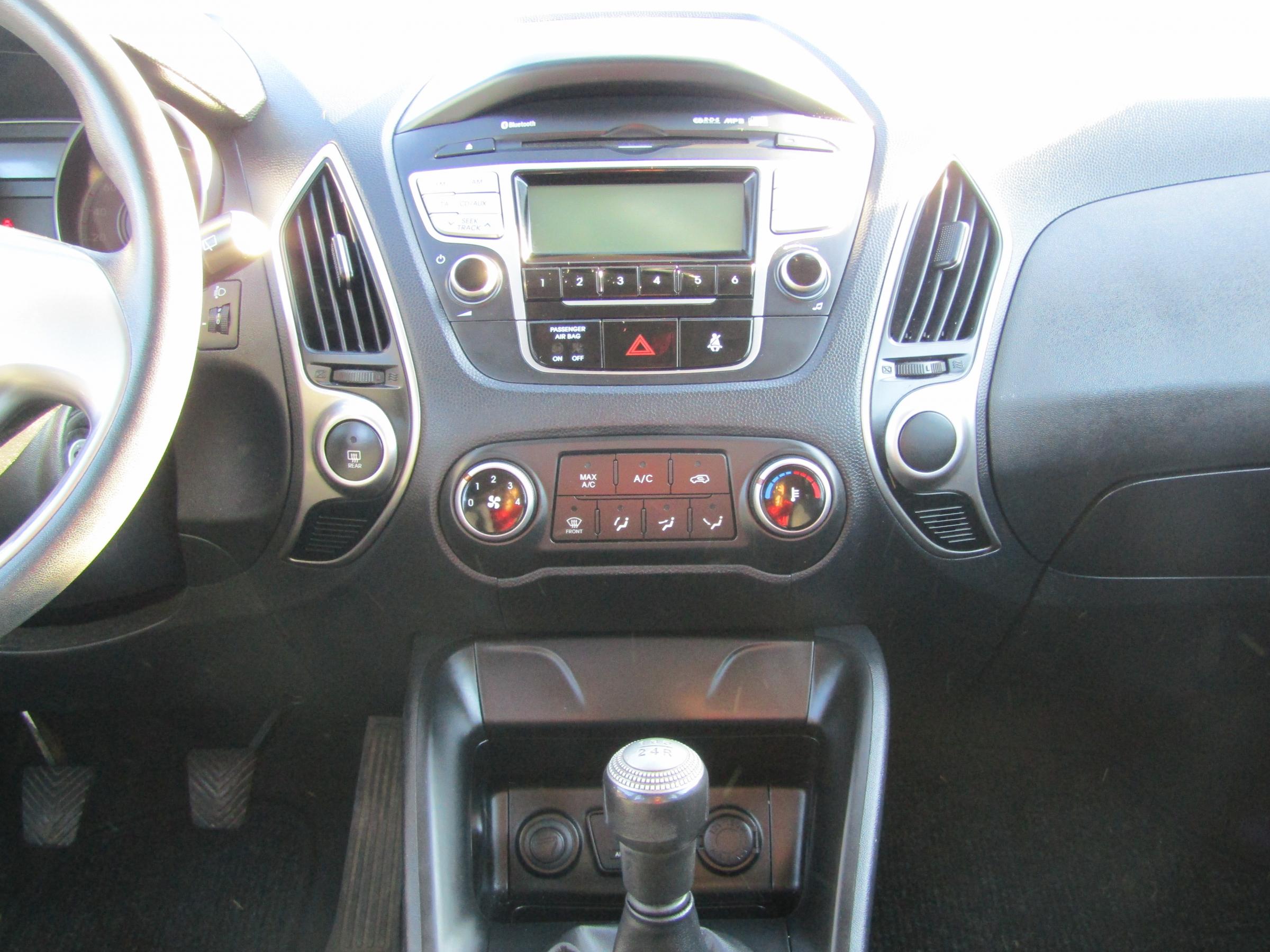 Hyundai ix35, 2010 - pohled č. 16