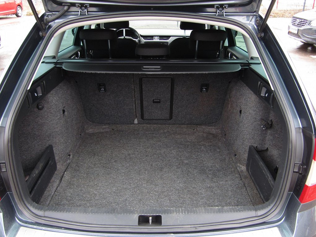 Škoda Octavia III 2.0 TDi Scout 4x4