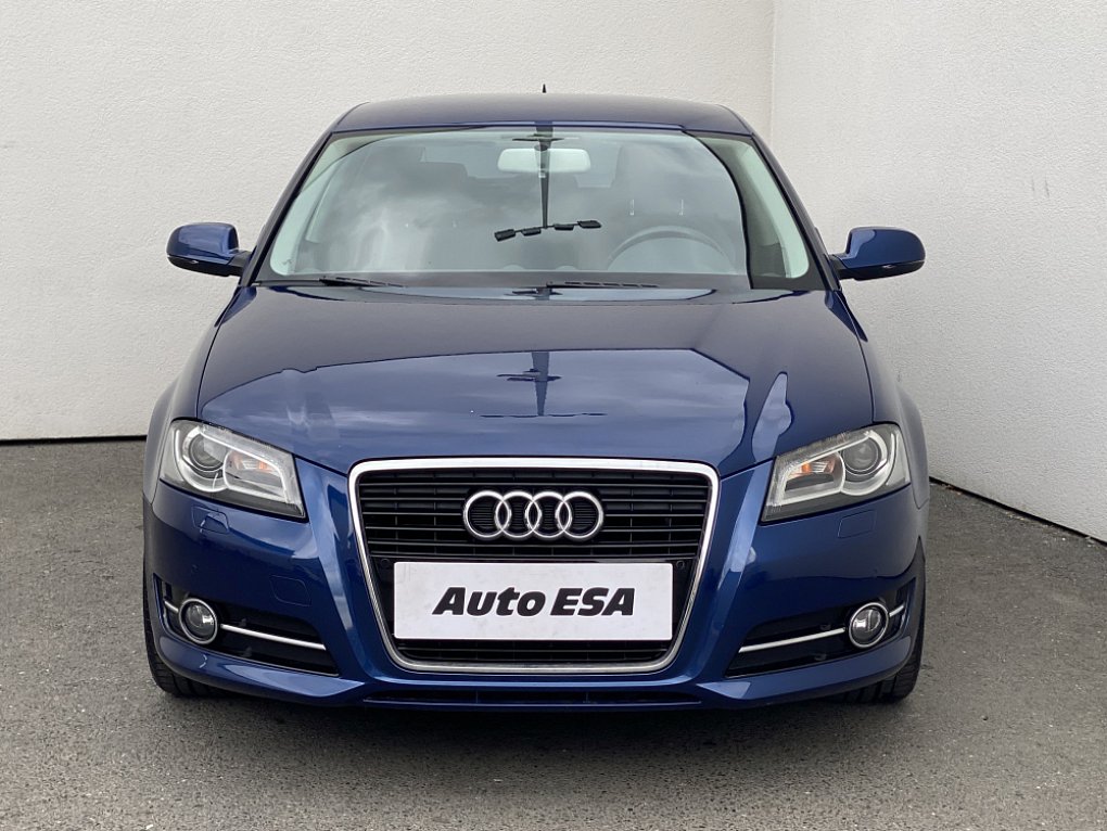 Audi A3 1.6i Attraction