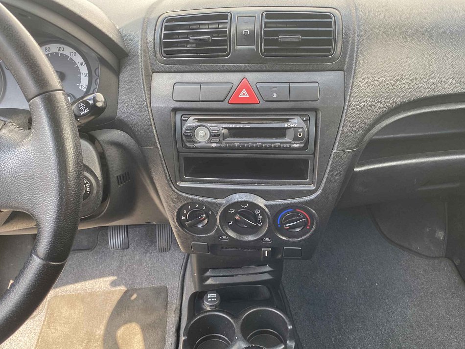 Kia Picanto 1.1i 