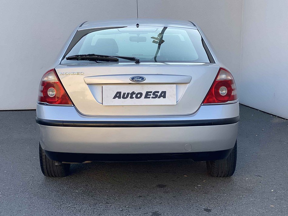 Ford Mondeo 1.8 i 