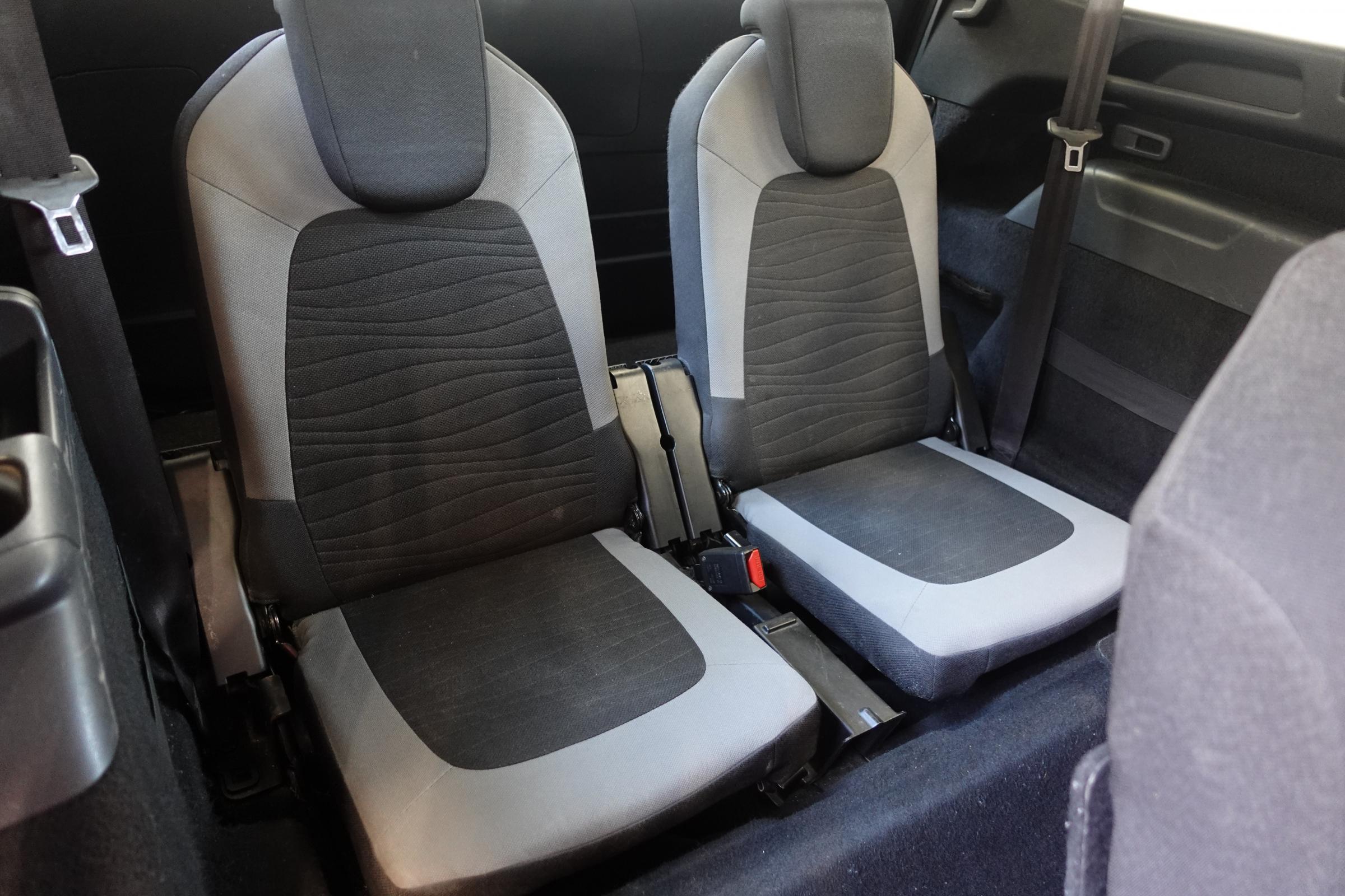 Citroën C4 Picasso, 2015 - pohled č. 15