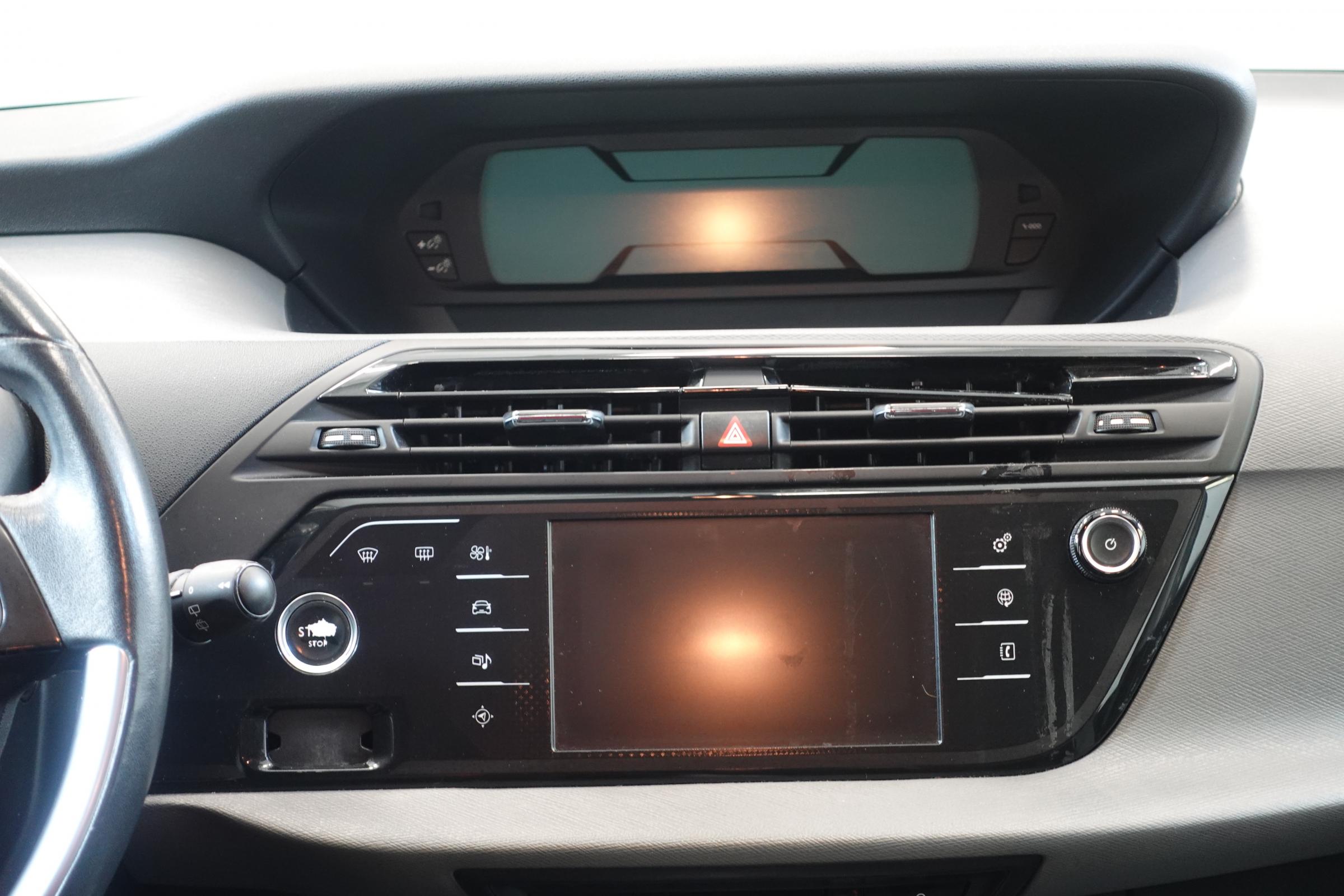 Citroën C4 Picasso, 2015 - pohled č. 9