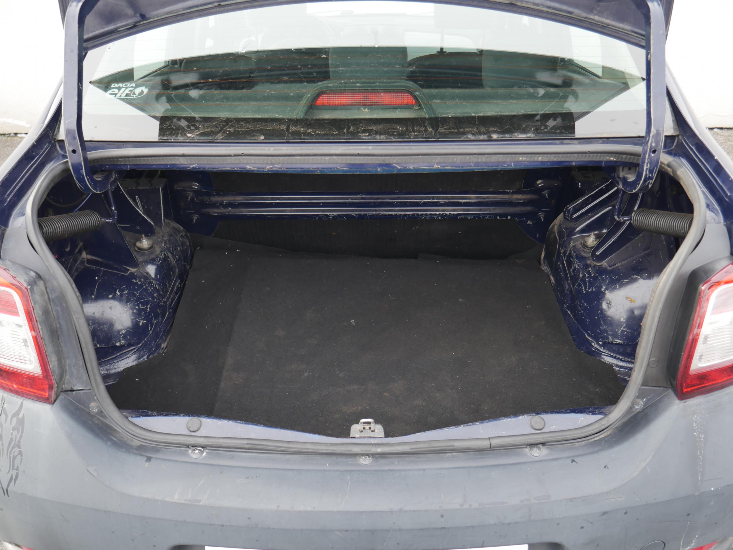 Dacia Logan, 2013 - pohled č. 7