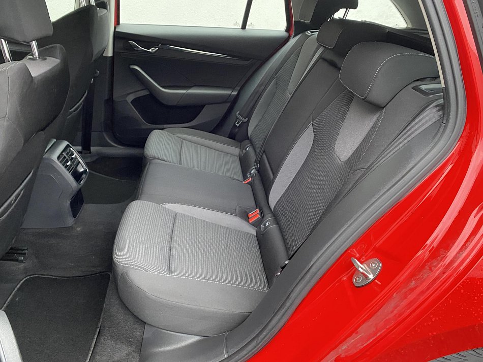 Škoda Octavia IV 2.0 TDi Ambition