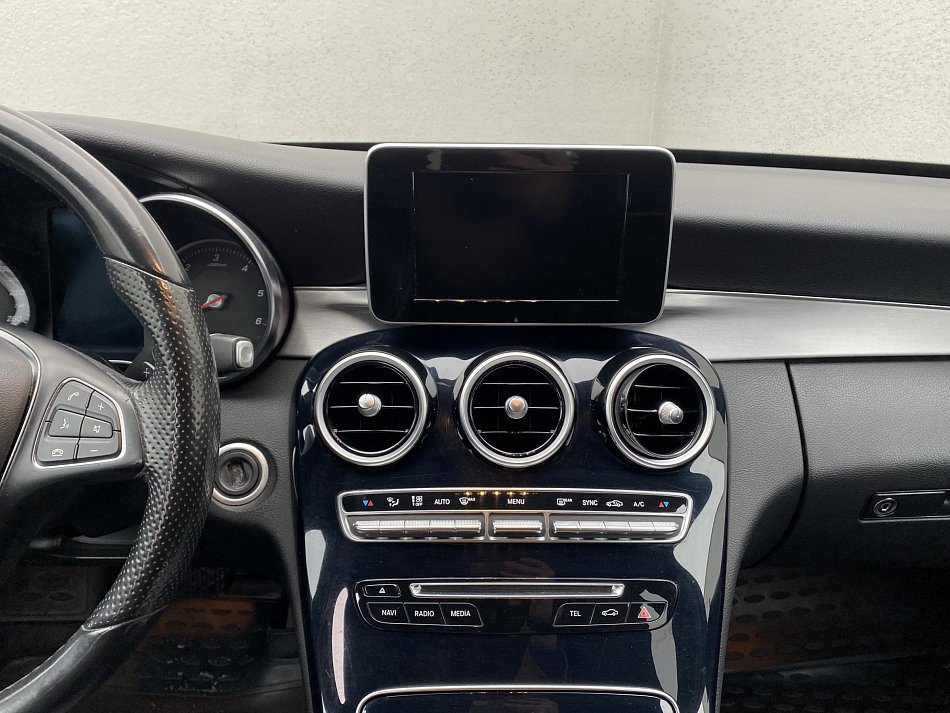 Mercedes-Benz Třída C 1.6  C 200