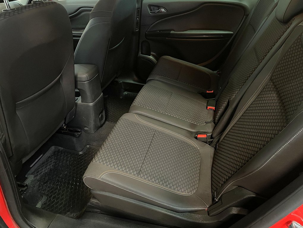 Opel Zafira 1.4i 