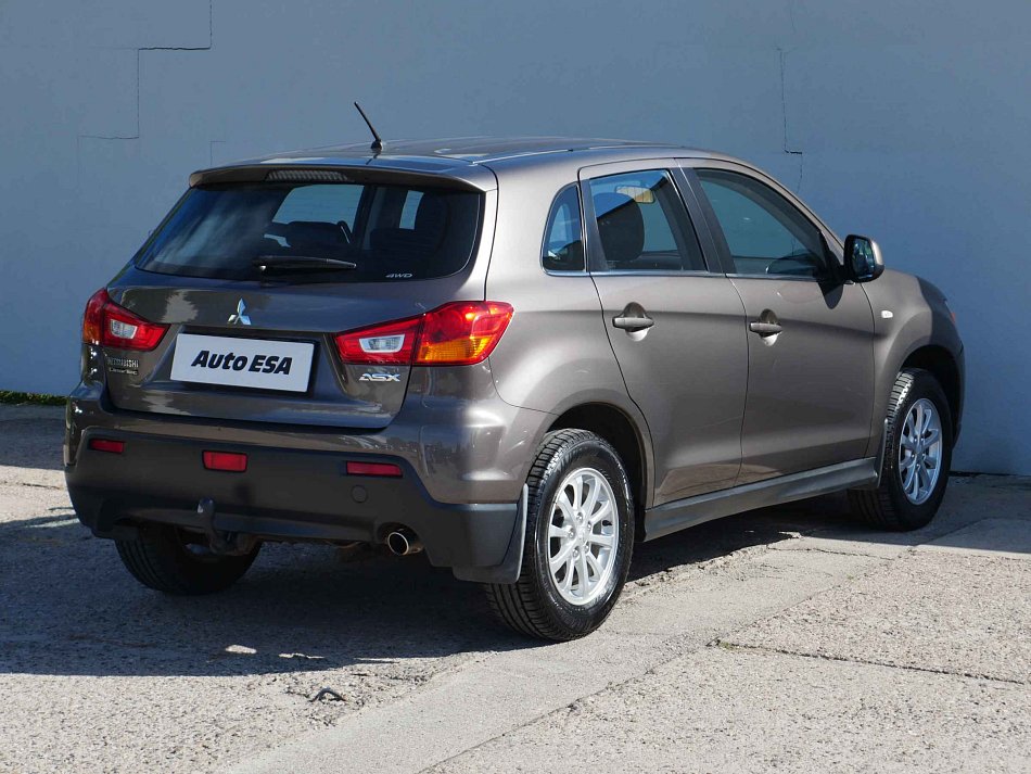 Mitsubishi ASX 1.8 Di-D  4x4