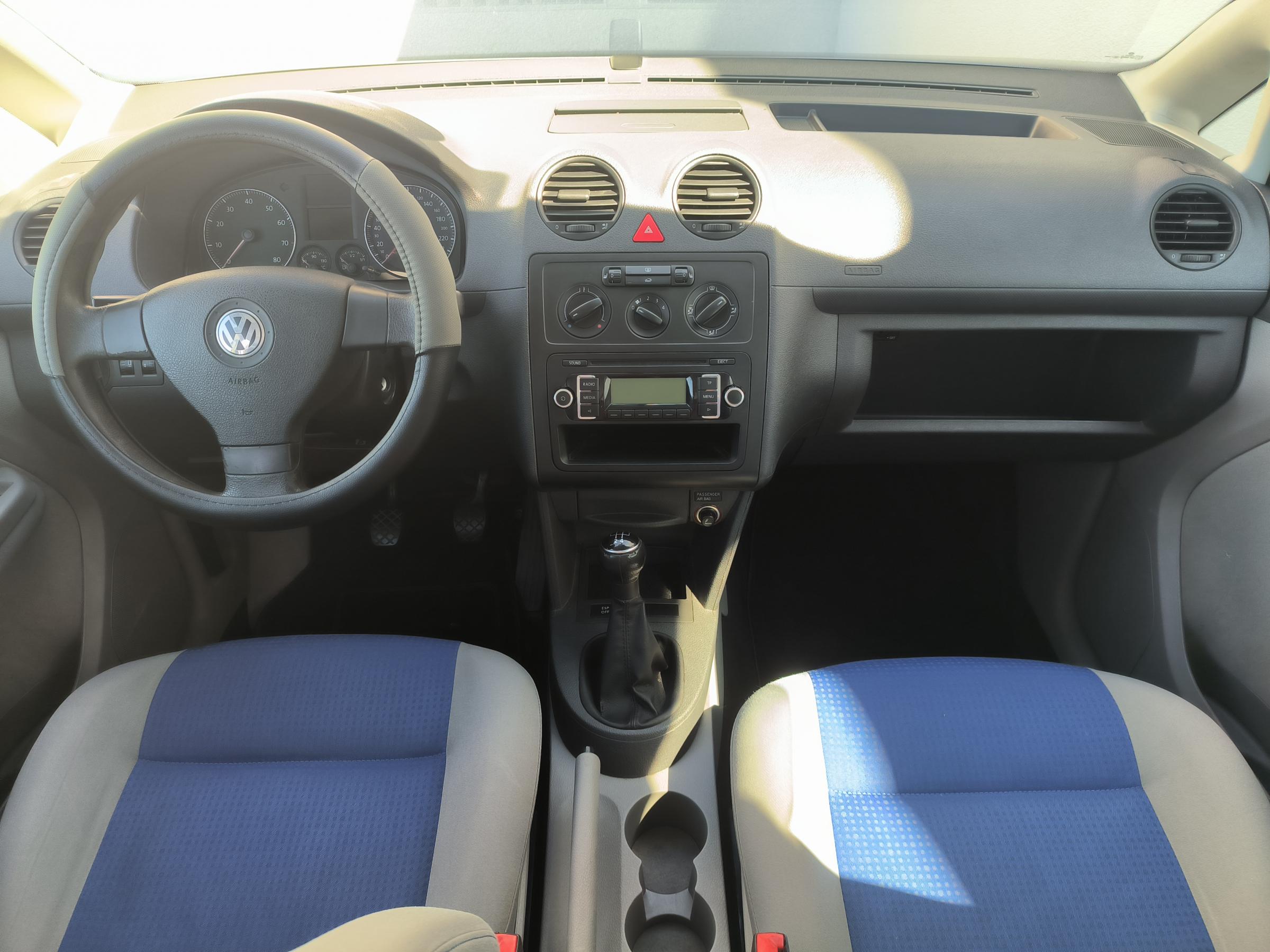 Volkswagen Caddy, 2009 - pohled č. 8
