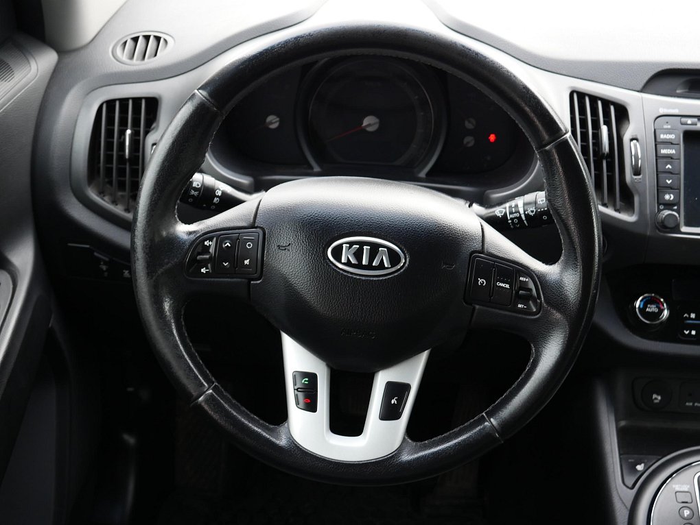 Kia Sportage 2.0 CVVT Spirit AWD