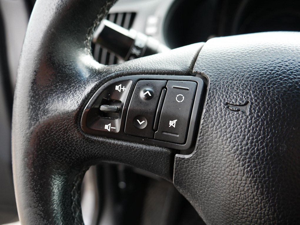 Kia Sportage 2.0 CVVT Spirit AWD