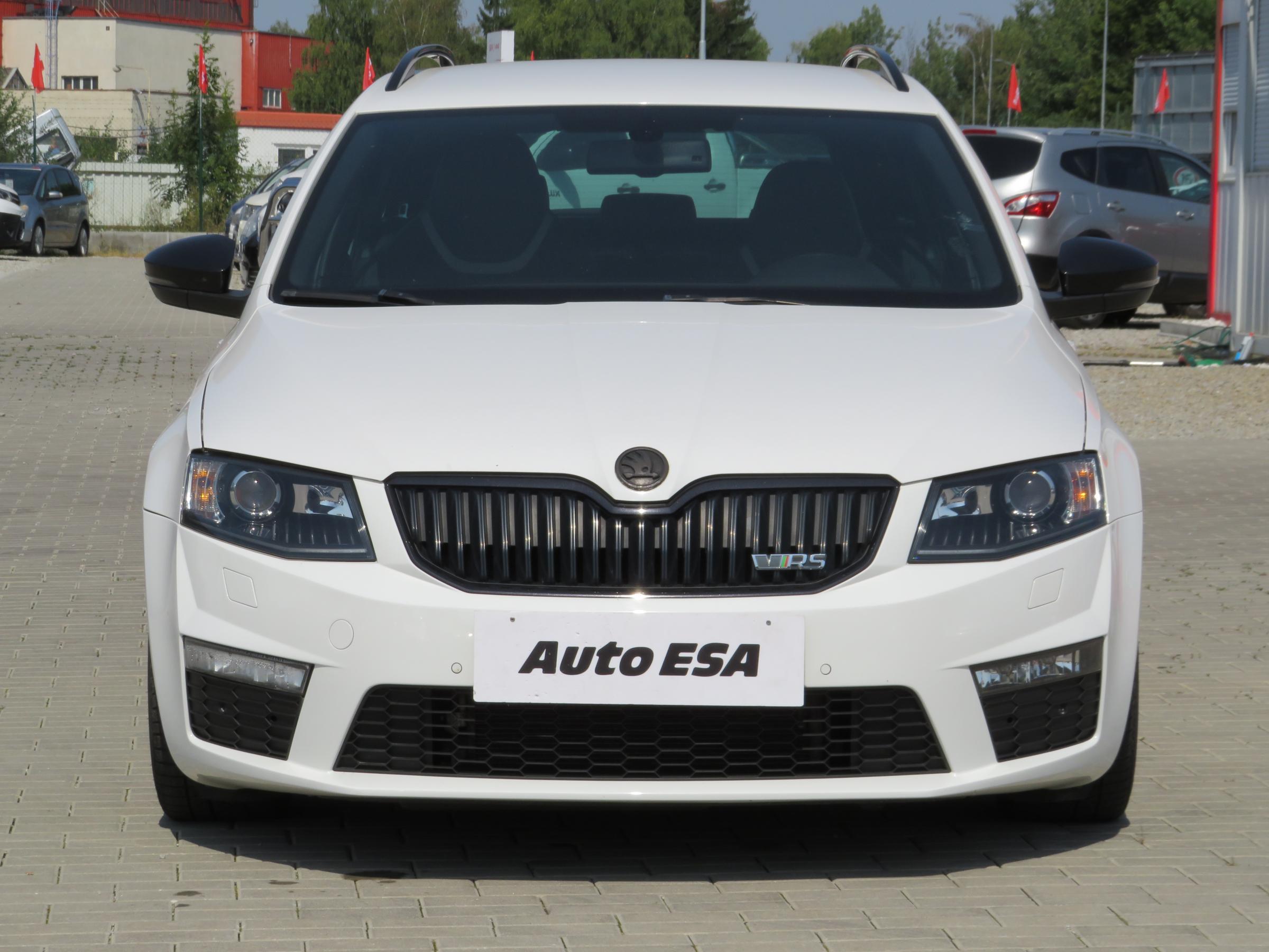 Škoda Octavia III, 2014 - pohled č. 2