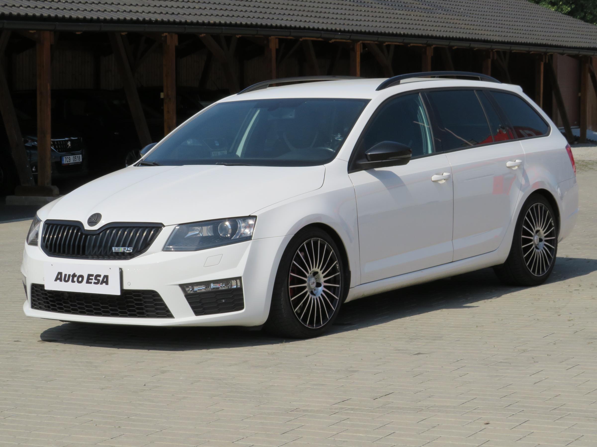 Škoda Octavia III, 2014 - pohled č. 3