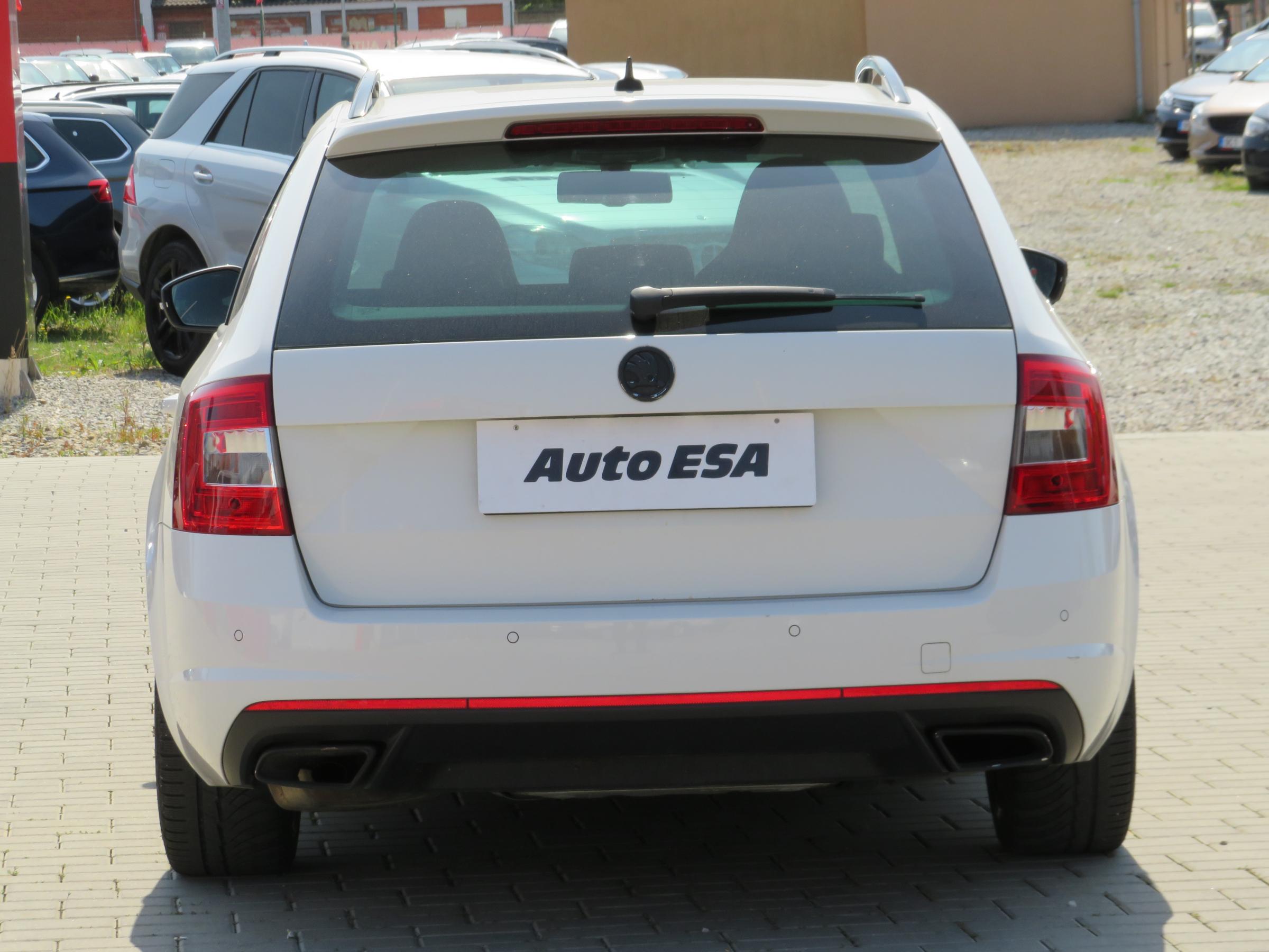 Škoda Octavia III, 2014 - pohled č. 5
