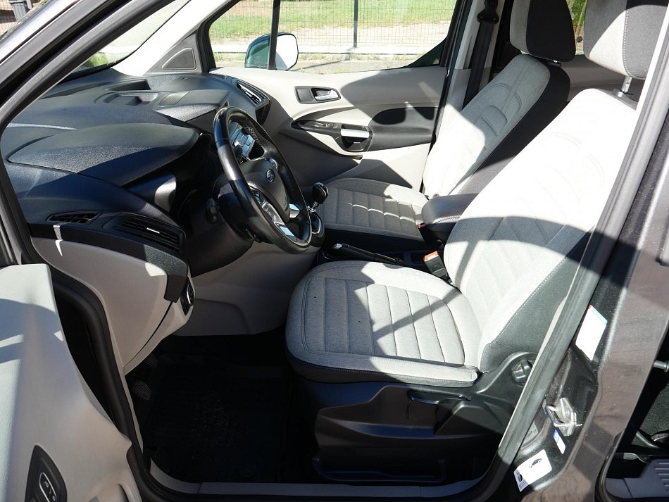 Ford Tourneo Connect 1.5TDCi Titanium MAXi