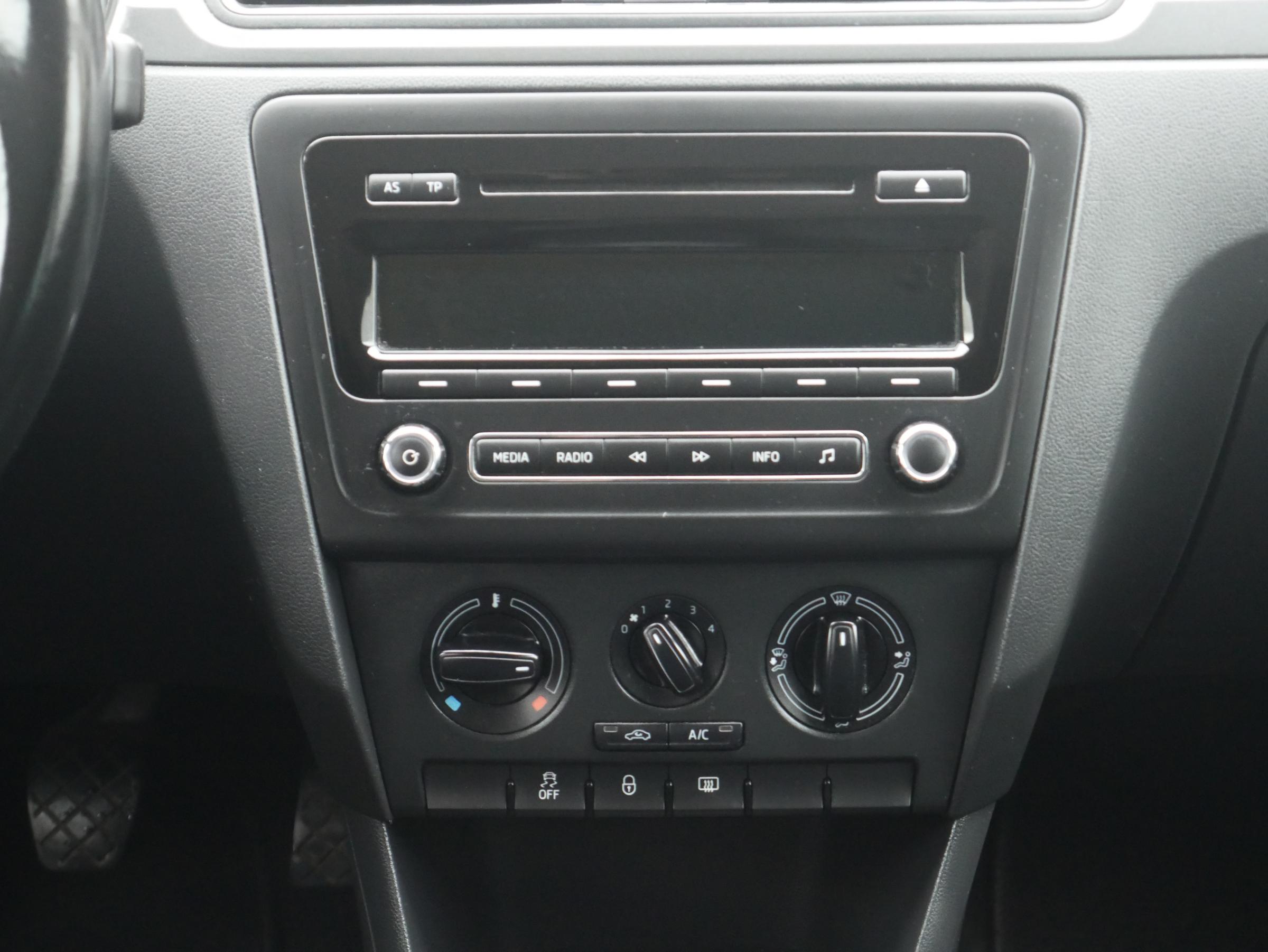 Škoda Rapid, 2015 - pohled č. 11