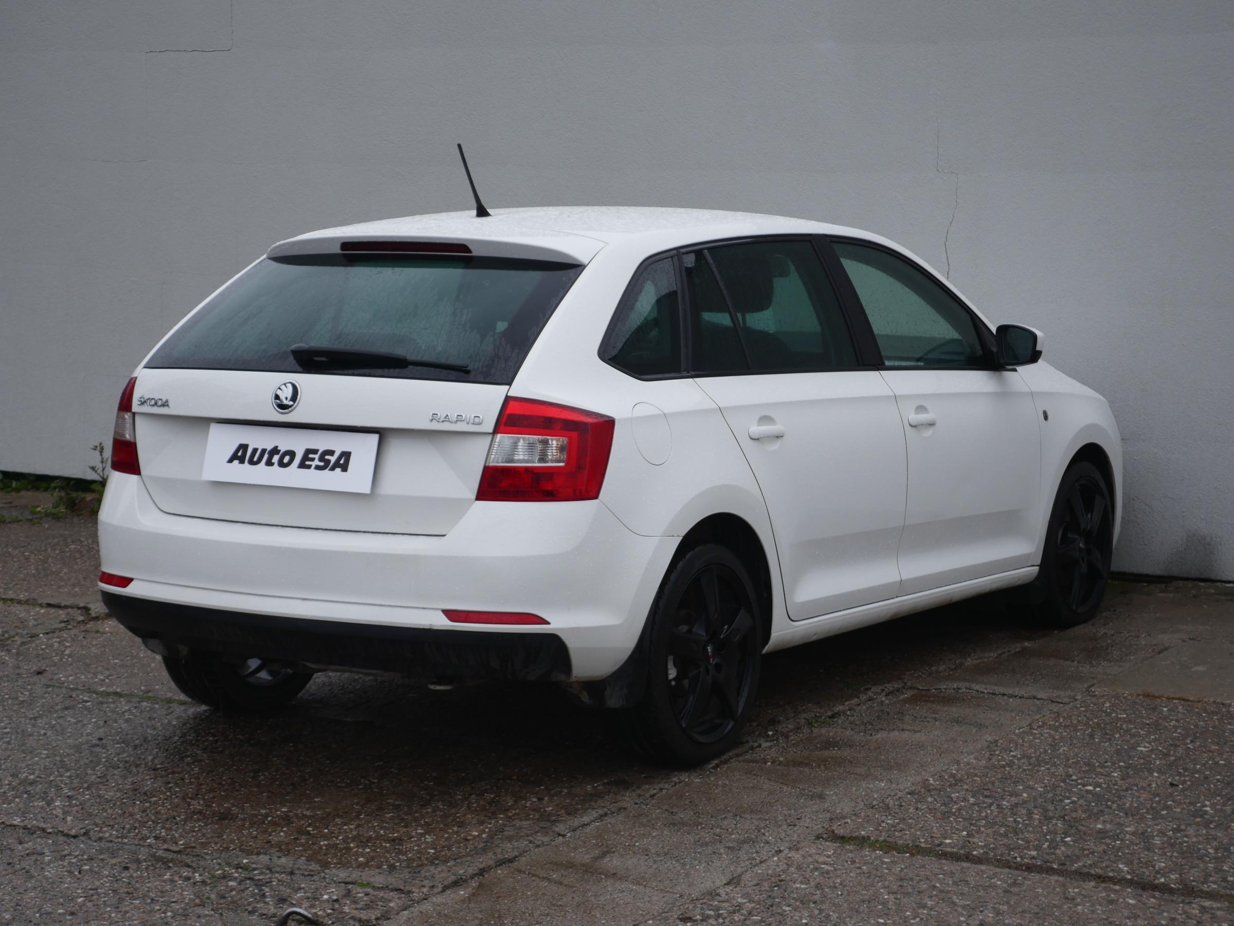 Škoda Rapid, 2015 - pohled č. 6