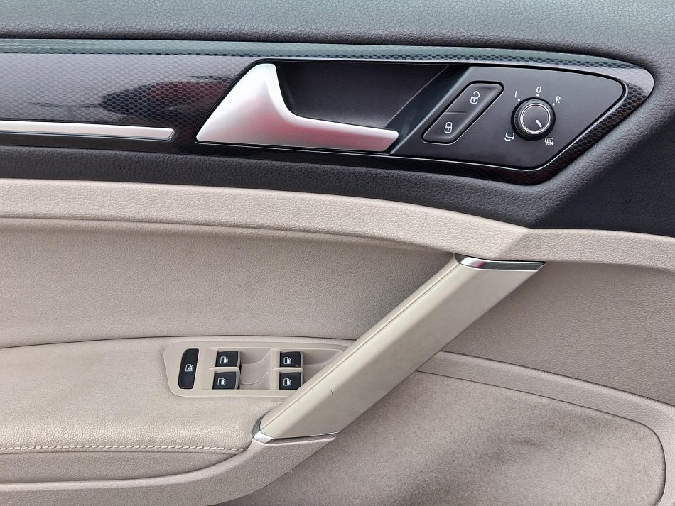 Volkswagen Golf 2.0 TDi Highline