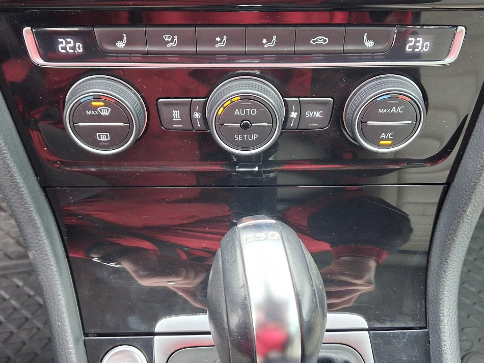 Volkswagen Golf 2.0 TDi Highline