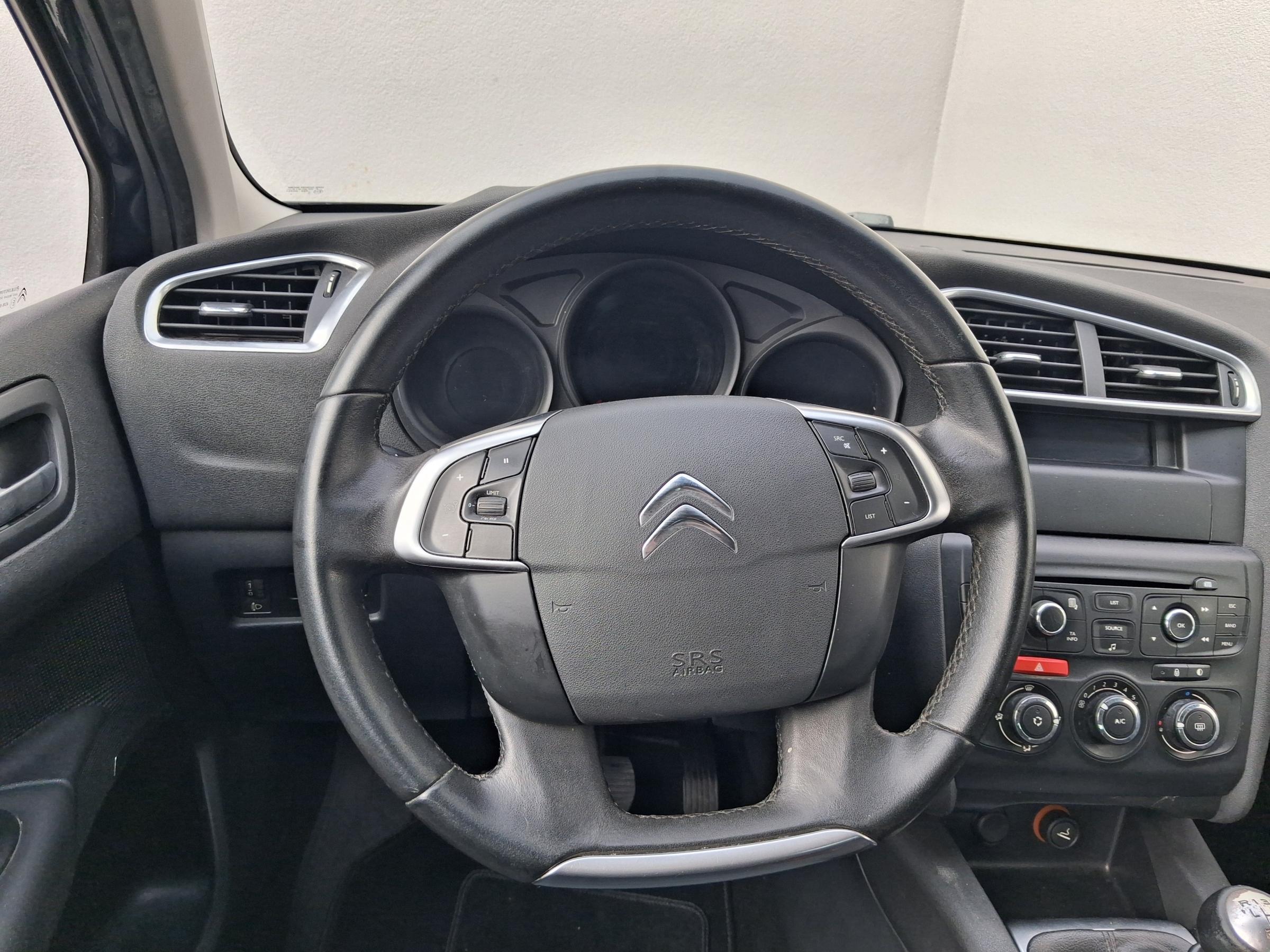 Citroën C4, 2011 - pohled č. 10