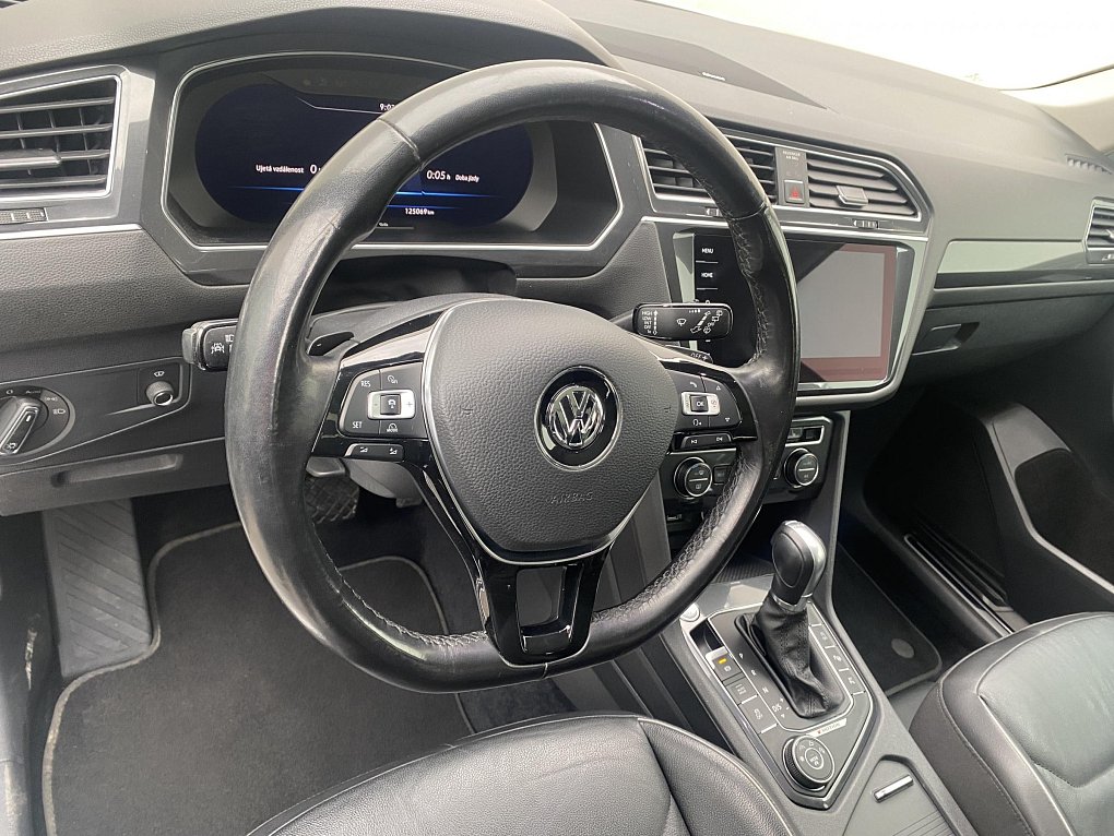 Volkswagen Tiguan Allspace  2.0 TDi Highline 4X4